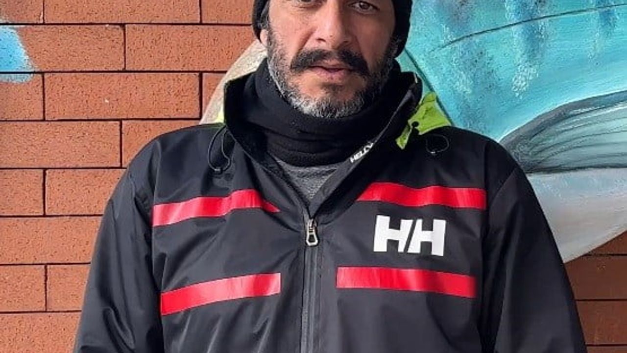 İzmir Mordoğan'da Tepegöz Balık Temizlendikten Sonra Dakikalarca Hareket Etti