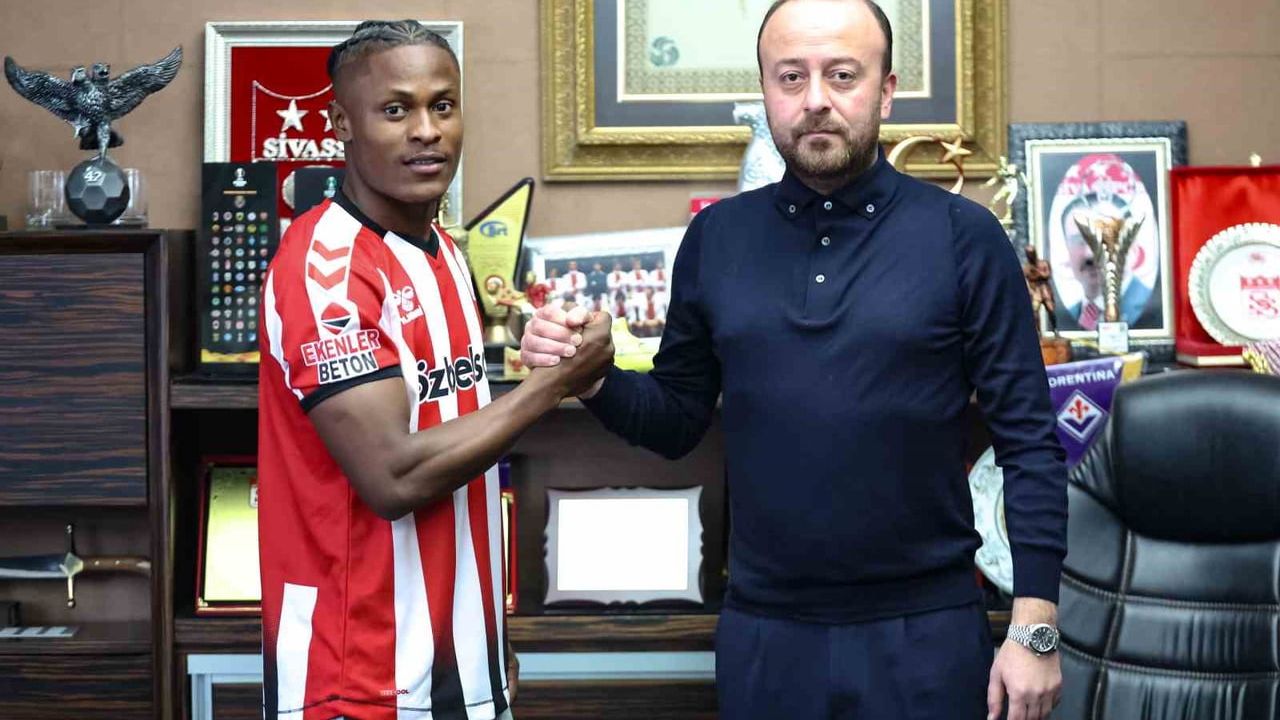 Jonathan Okoronkwo resmen Sivasspor'da