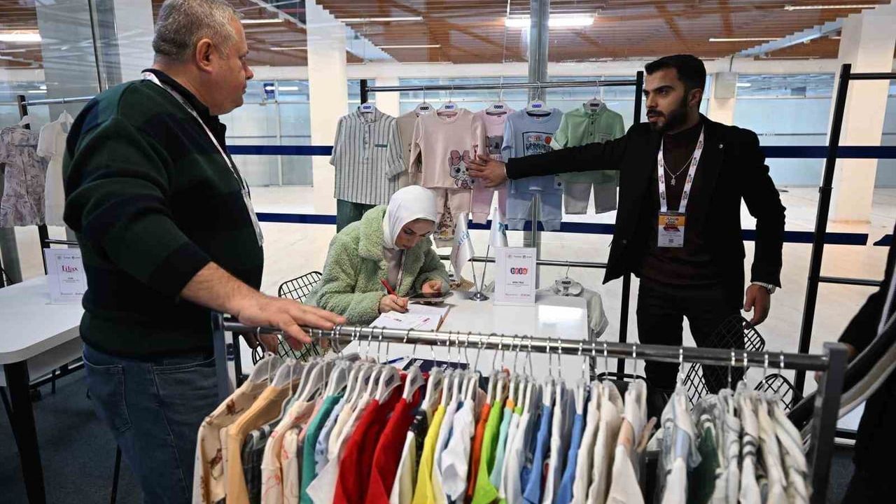 Junioshow 2026 Bursa'da Açıldı: 21. Bebe ve Çocuk Hazır Giyim Fuarı Başladı
