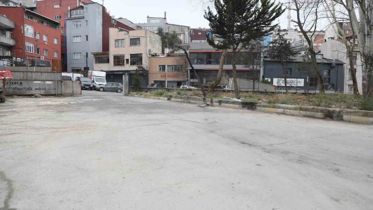 Kağıthane'de Çağlayan Mahallesi'ne Yaklaşık 100 Araçlık Açık Otopark