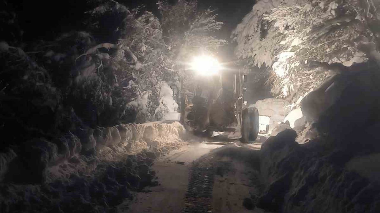 Karabük’te UMKE 4 Saatte Yatalak Hastaya Ulaştı