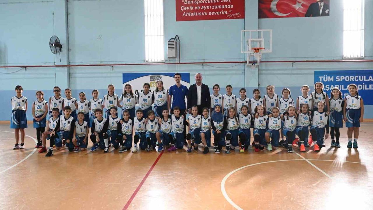 Karacabey Belediyesi'nden Amatör Spora Güçlü Destek: Altyapıda Yeni Sezon