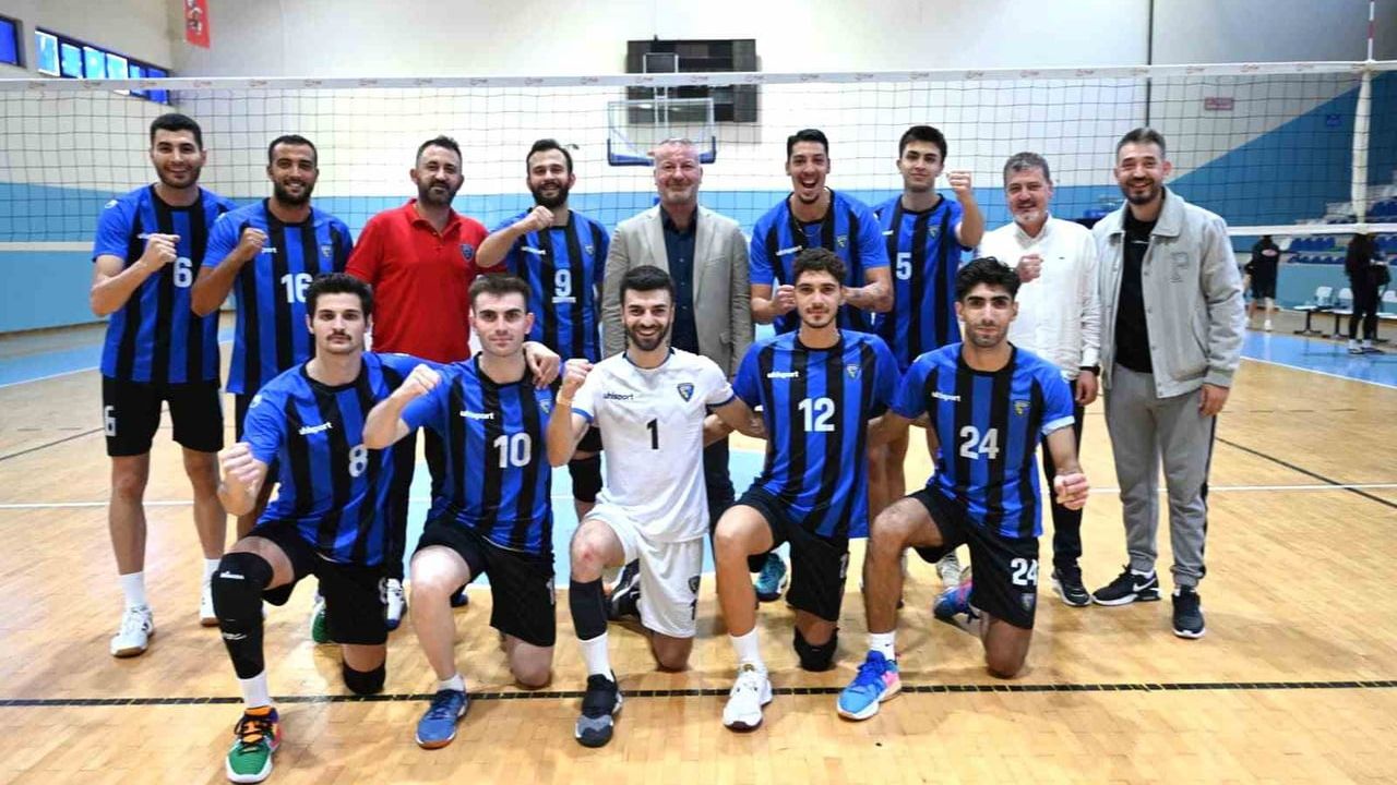Karacabey Belediyespor'un Play-Off Umudu Son Maça Kaldı