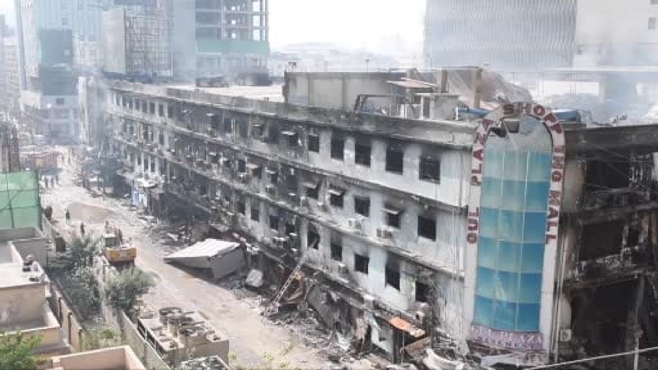 Karaçi Gul Plaza AVM yangını: Can kaybı 71’e yükseldi, soruşturma başlatıldı