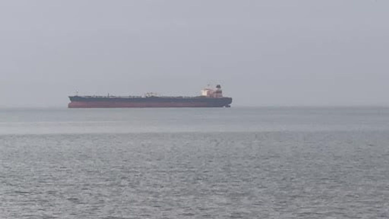 Karadeniz'de Dron Saldırısı: Palau Bandıralı Elbus İnebolu'da Demirledi