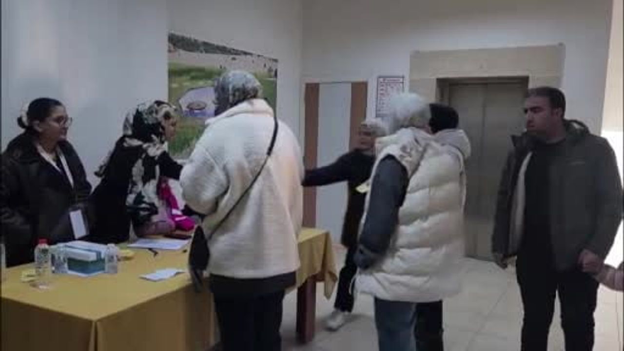 Karagöz ile Bilim Sahneye Taşındı: Solhan'da Yoğun İlgi