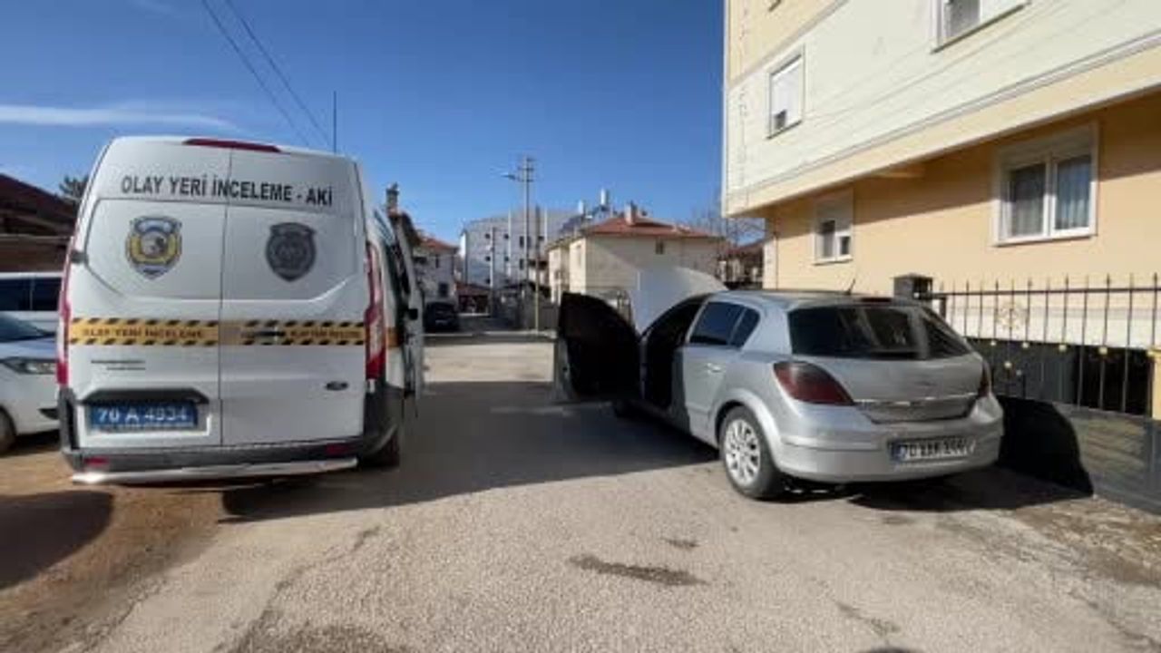 Karaman'da Park Halindeki Otomobil Kundaklama Şüphesiyle Hasar Gördü