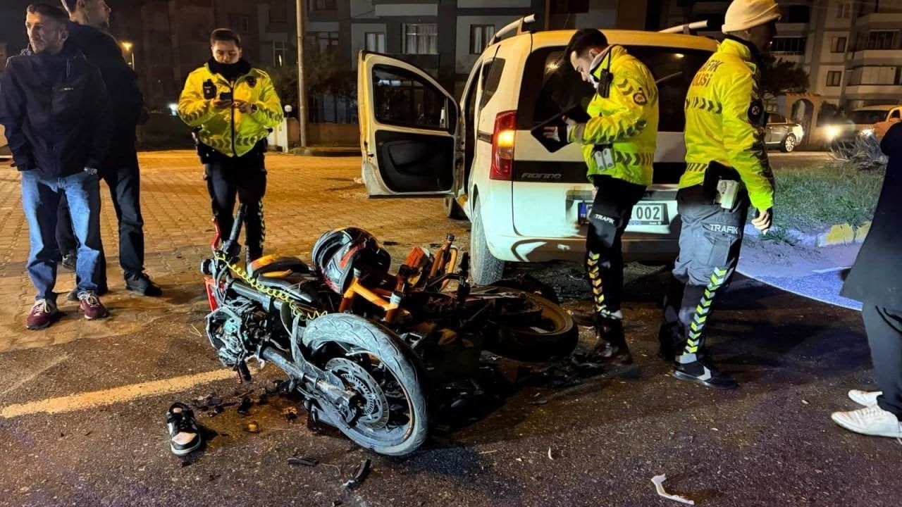 Karasu'da motosiklet kazası: Yaralı sürücü 17 gün sonra hayatını kaybetti