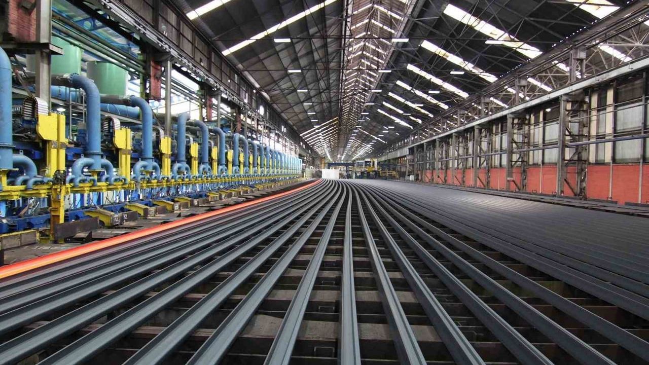 KARDEMİR'den TCDD'ye 22 bin 980 ton ray satışı sözleşmesi