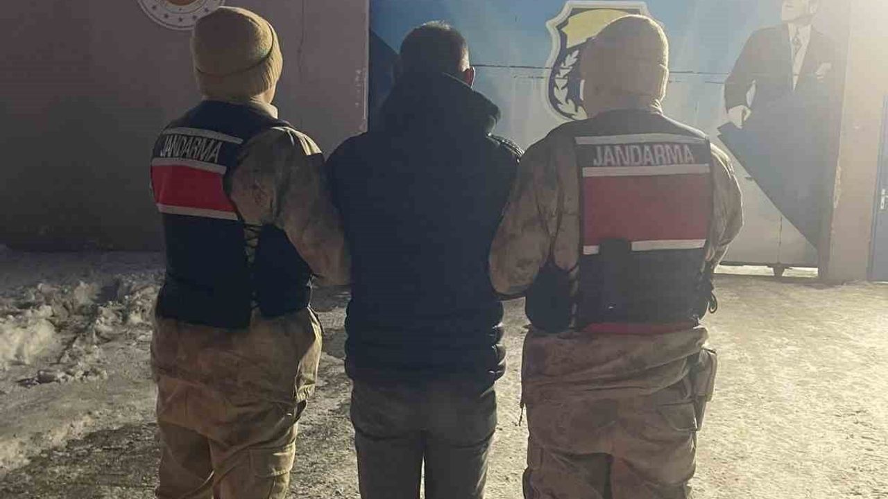 Kars’ta 3 Aranan Şahıs Yakalandı — Toplam 9 Yıl 19 Ay Kesinleşmiş Hapis