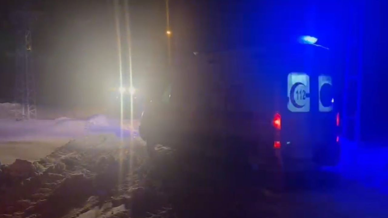 Kars’ta Yoğun Kar: 32 Köy Ulaşıma Kapandı, Özel İdare ve Sağlık Ekipleri Seferber