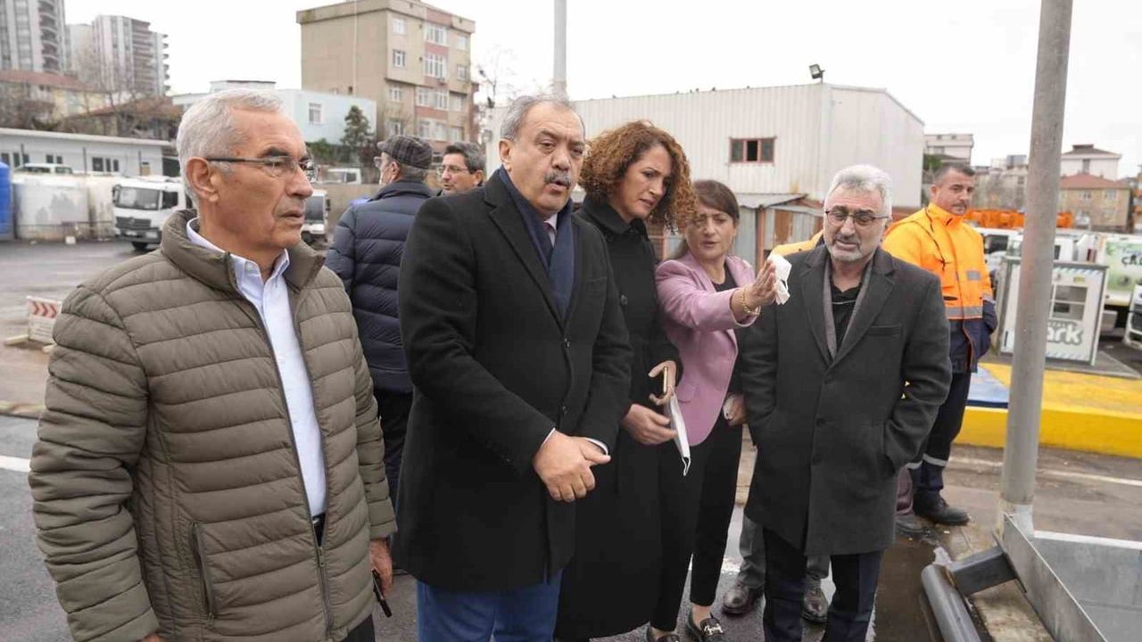 Kartal Belediyesi Yeni Çöp Aktarma İstasyonunu Hizmete Aldı