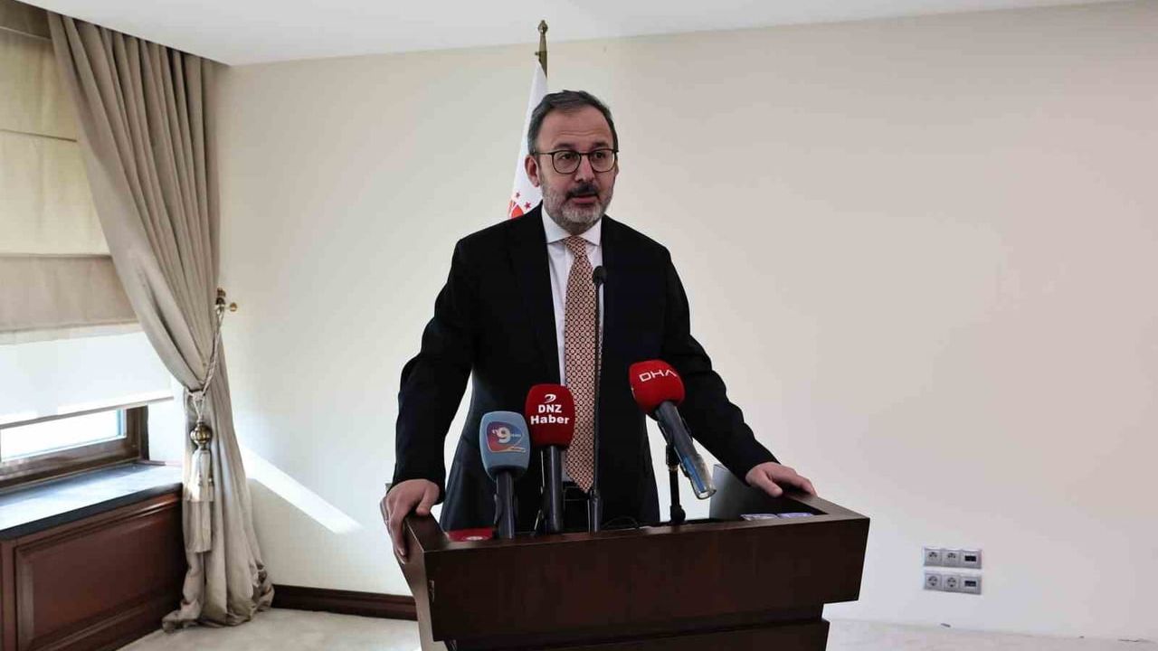 Kasapoğlu: Türkiye'de Güçlü Spor Tesisi Altyapısı ve Dijital Medyada Sorumluluk