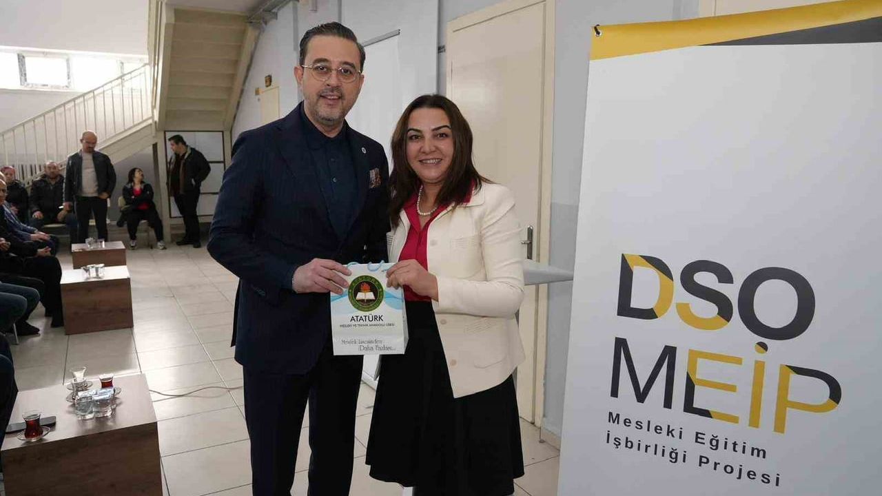 Kasapoğlu Velilerle Buluştu: MEİP ile Atatürk MTAL'de Sanayi-Eğitim İş Birliği