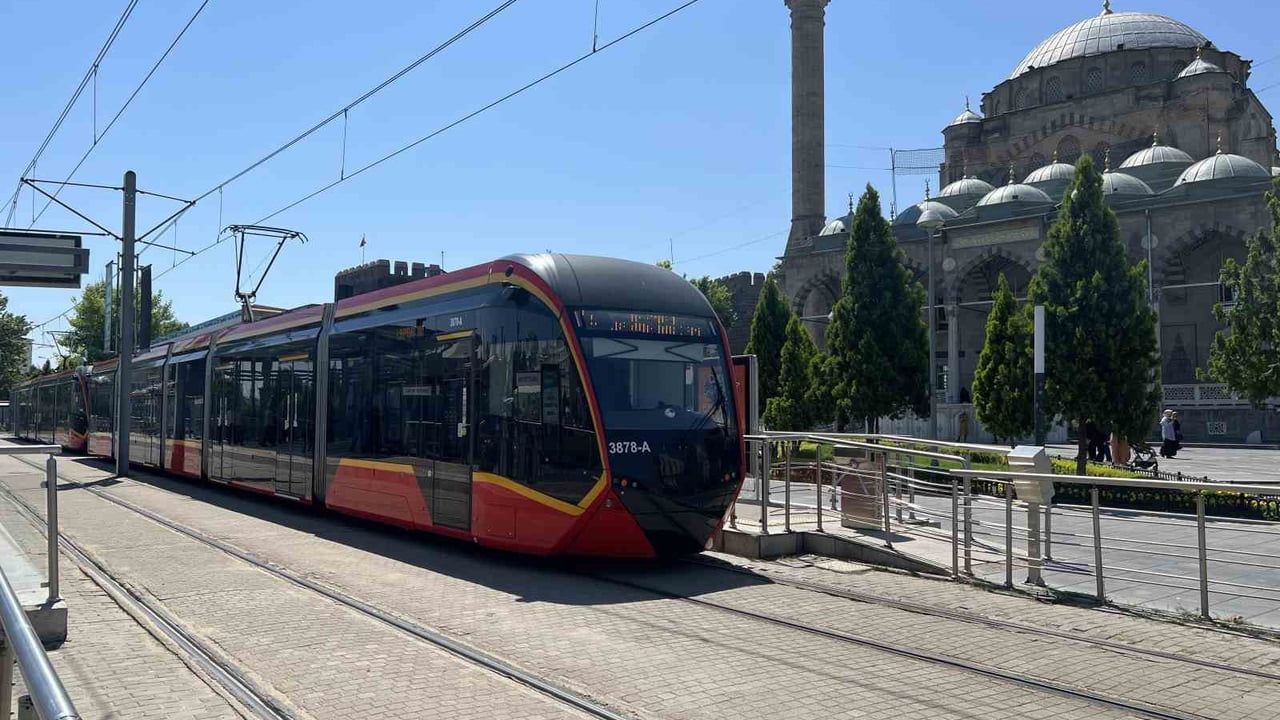 Kayseri'de Abonman Yüklemede Yeni Kolaylık: Talimatlar İlk Binişte Aktarılacak