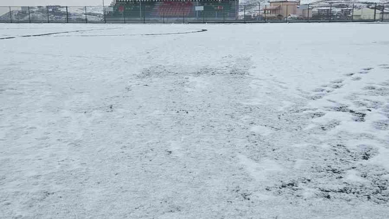 Kayseri'de Amatör Maçlar Kar Nedeniyle Ertelendi