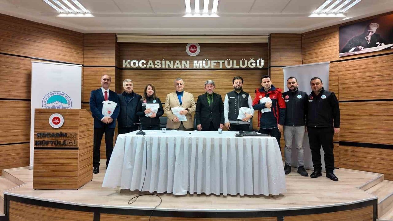 Kayseri'de Din Görevlilerine Afet, Yangın ve Bağımlılıkla Mücadele Eğitimi