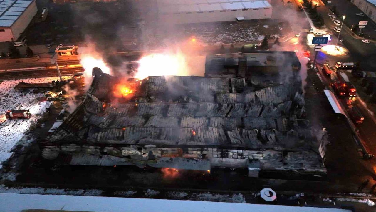 Kayseri'de fabrika yangını davasında karar çıkmadı