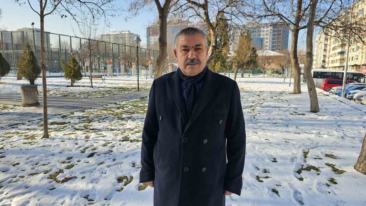 Kayseri'de Kar Çiftçiyi Sevindirdi: '100 Metreden 200 Metrelere' Düşen Yeraltı Suları