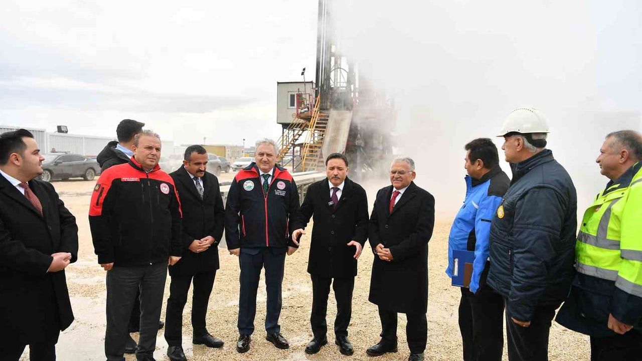 Kayseri Jeotermal Sera OTB’de 6. Kuyuda Sıcak Su Müjdesi