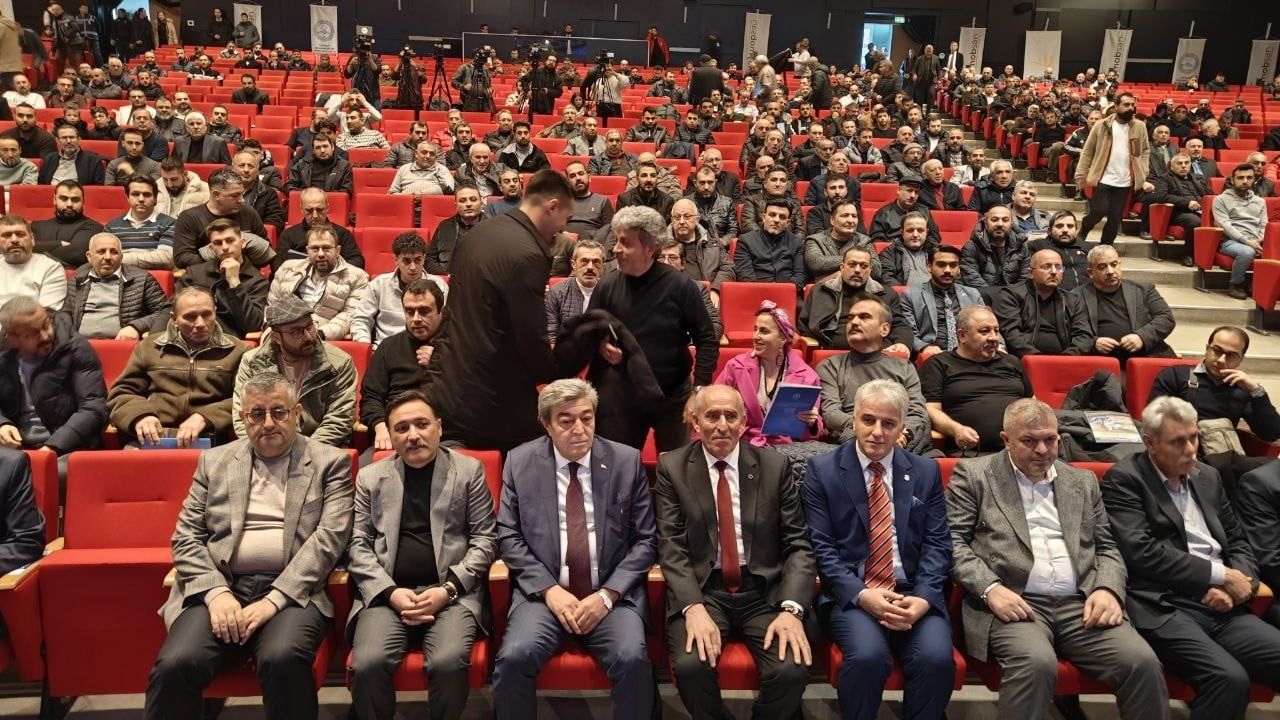 Kayseri Marangozlar Odası'nda 3D Dönemi: Ercan Sarıkaya Yeniden Başkan