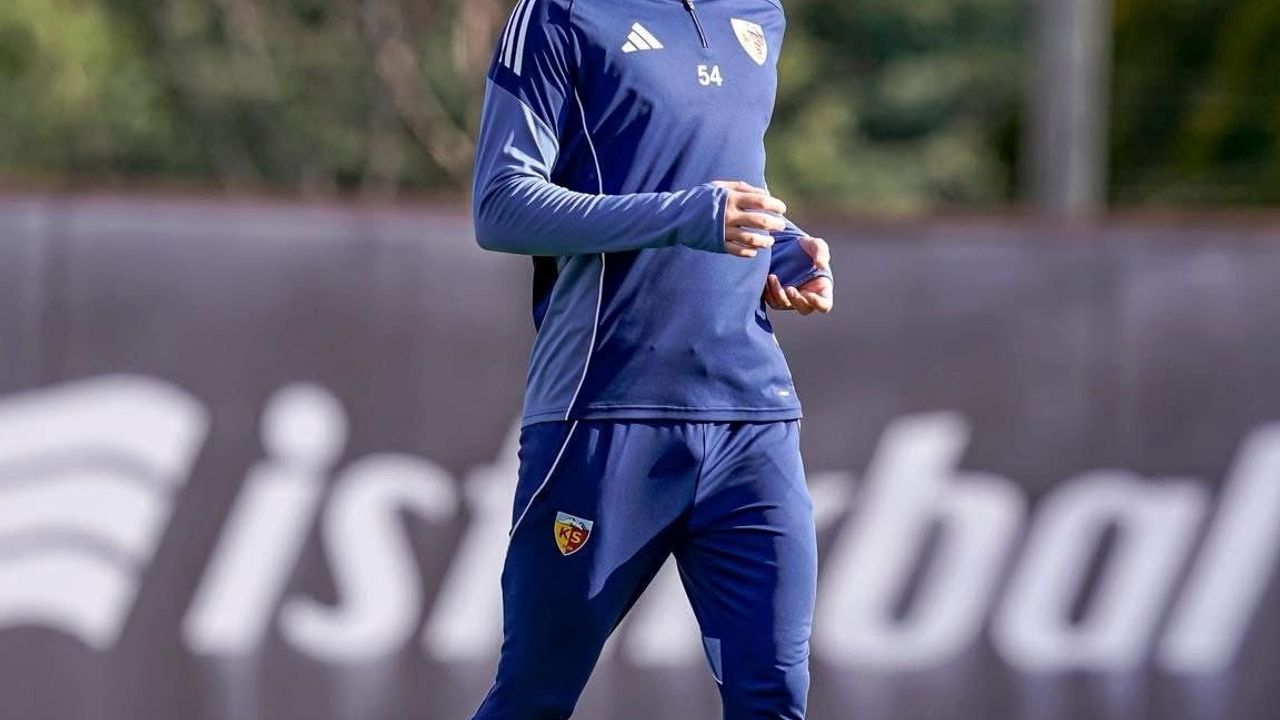 Kayserisporlu Arif Kocaman Sakaryaspor'a Kiralandı