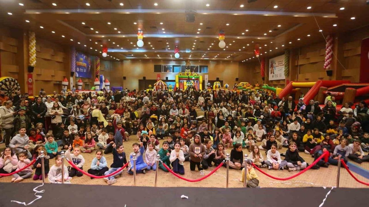 Kepez'te Sömestir Festivali Başladı: Dört Gün Boyunca Çocuk Etkinlikleri