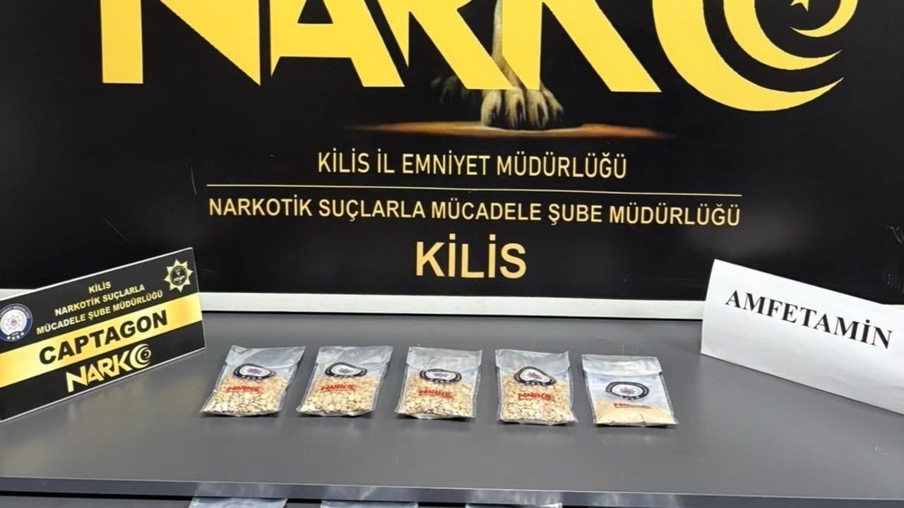 Kilis'te Uyuşturucu Operasyonu: 3 Tutuklama, 6 bin 37 Captagon Ele Geçirildi