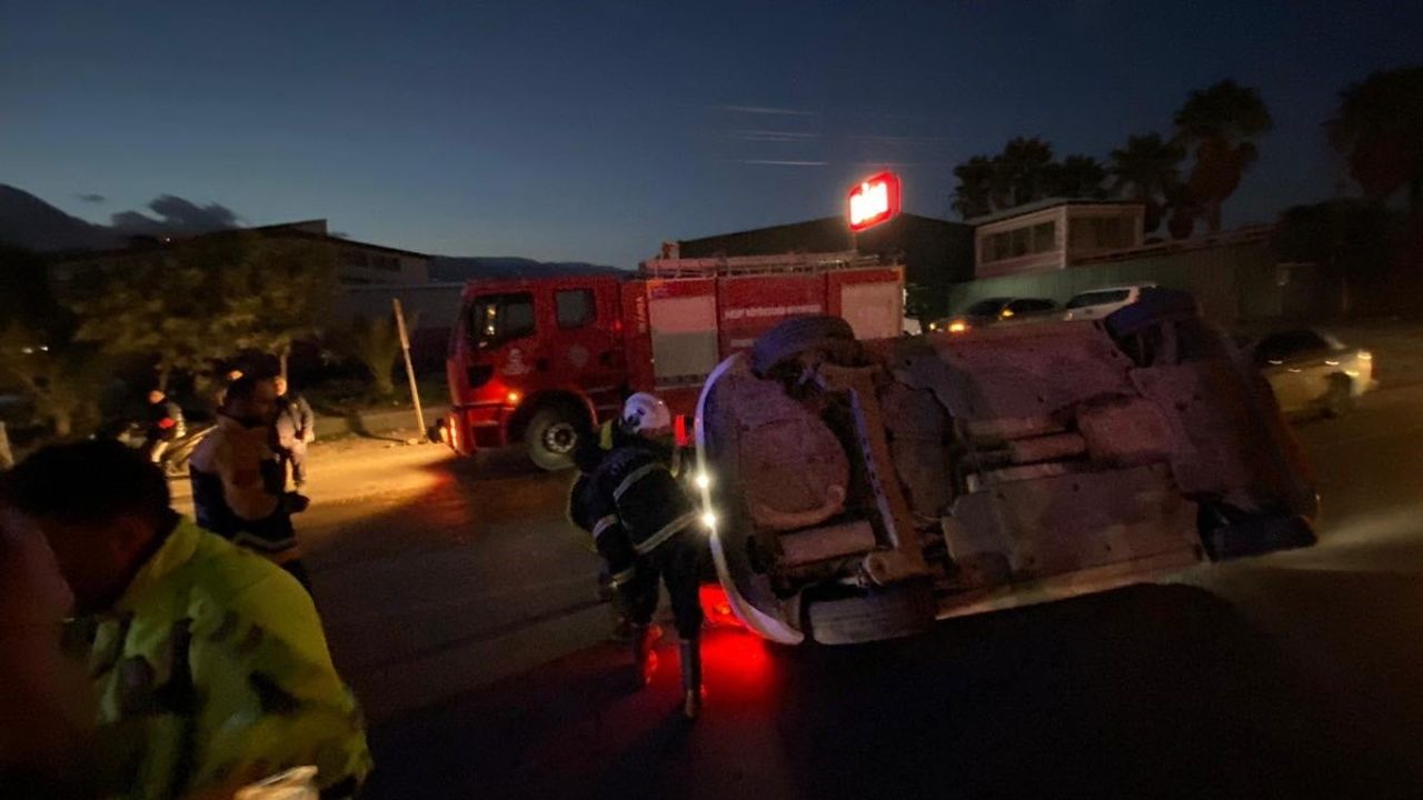 Kırıkhan'da Takla Atan Otomobilin Sürücüsü Yaralandı