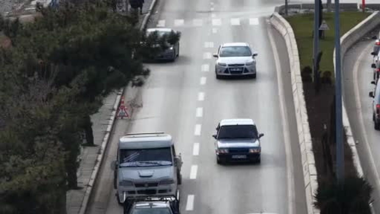 Kırıkkale'de Dronla Tespit: Uygulamadan Kaçan Sürücüye 3 bin 965 lira Ceza