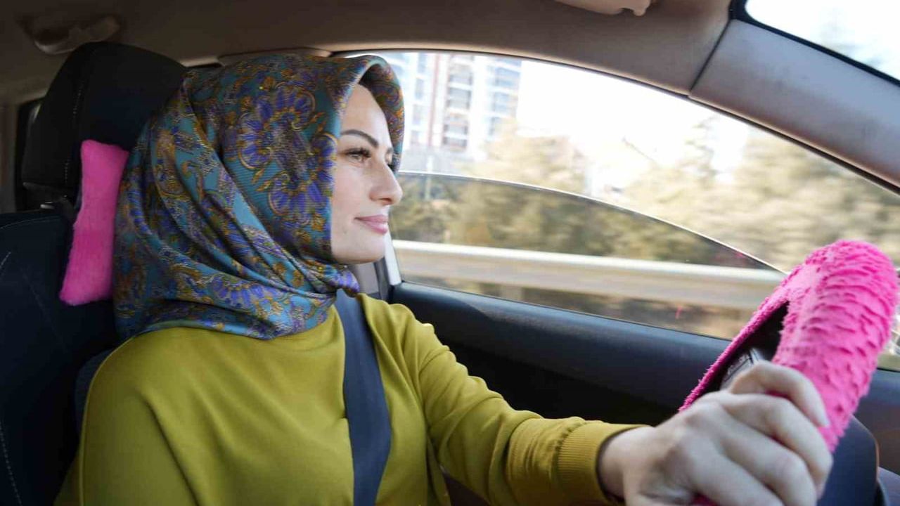 Kırıkkale'nin "Taksici Abla"sı Sevda Bozer: Kadınlara Özel Taksi Hizmeti