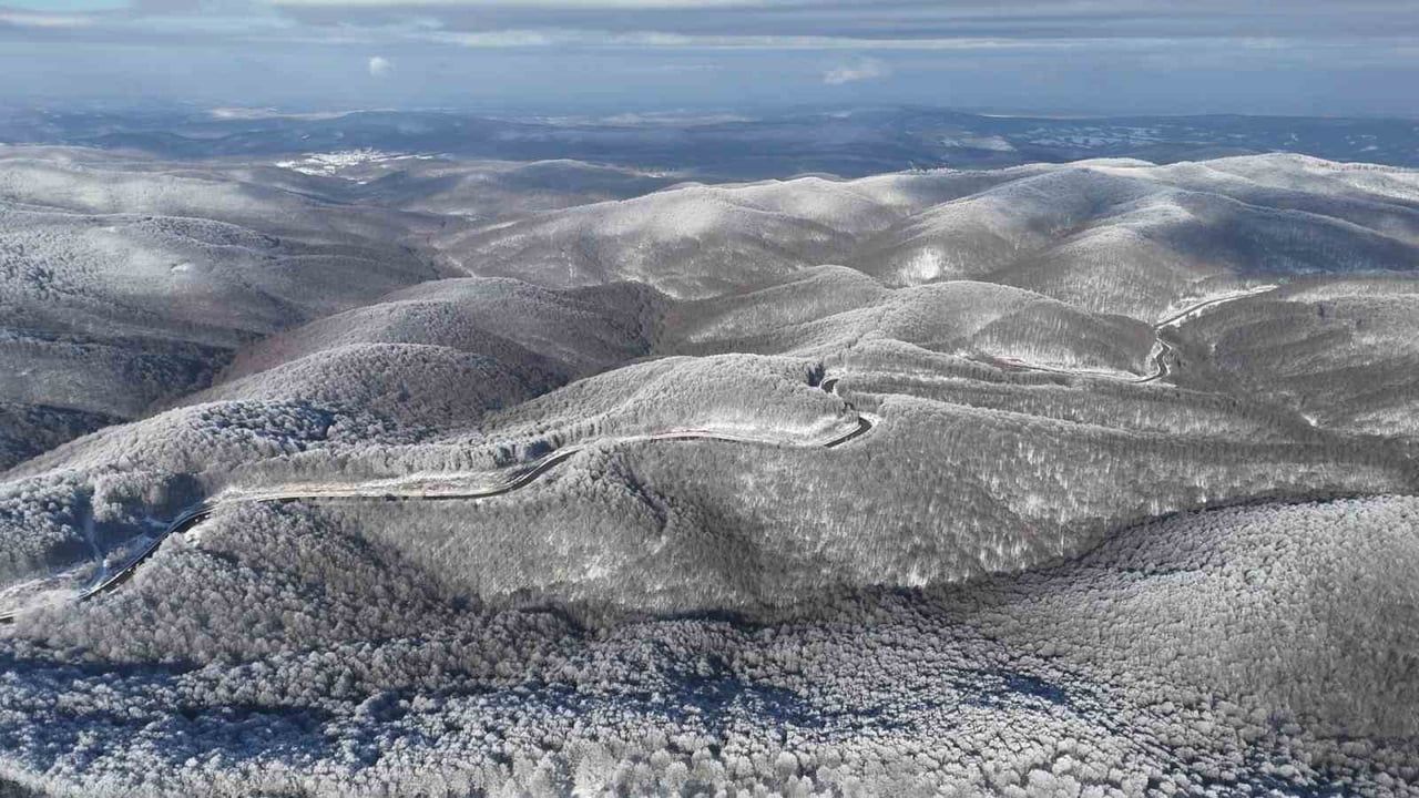 Kırklareli Istranca Dağları'nda Kar Manzaraları