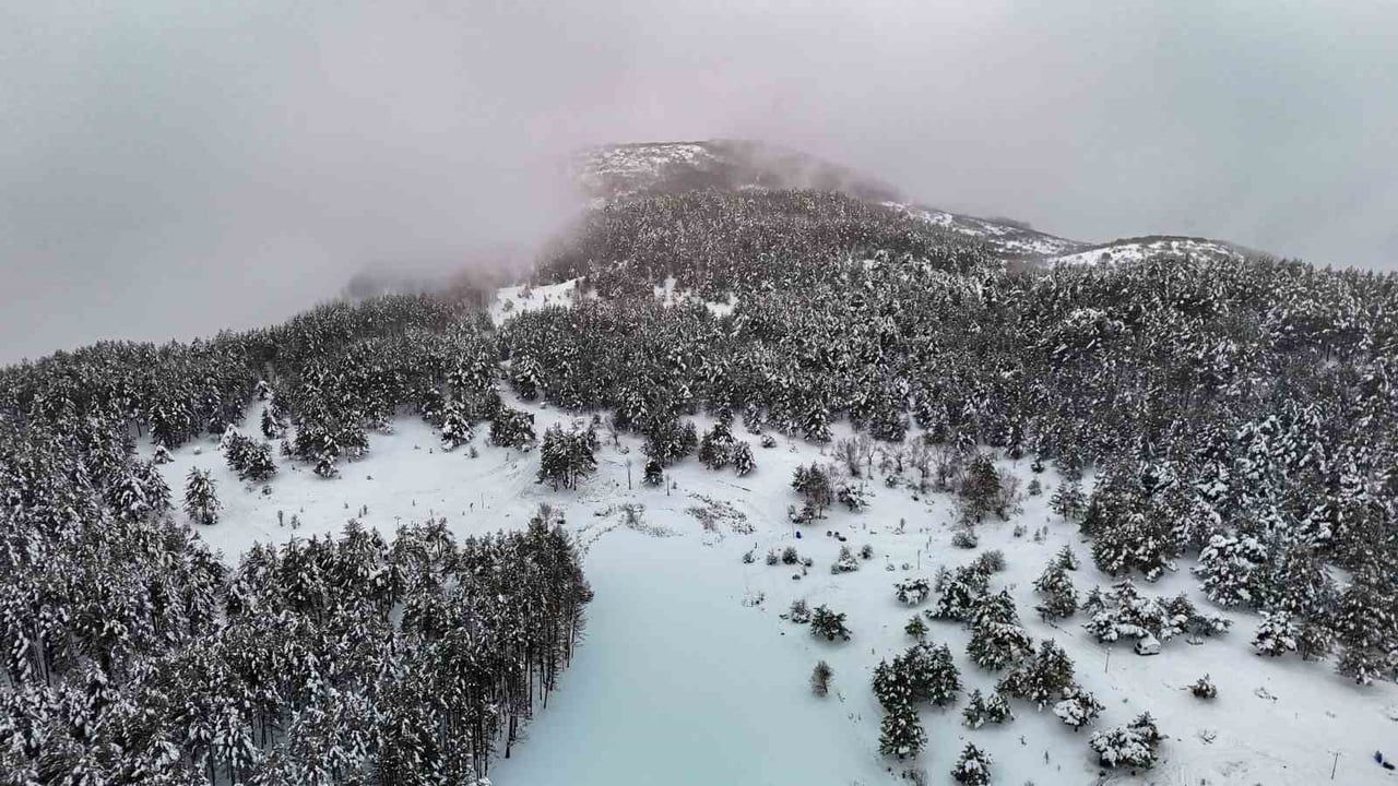 Kış Tatilinde Alternatif: Uludağ Yerine Işık Dağı'nın Karagölü