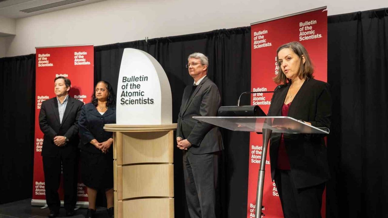 Kıyamet Günü Saati '85 Saniye'ye İndi: Nükleer Gerilim ve Yapay Zeka Endişesi