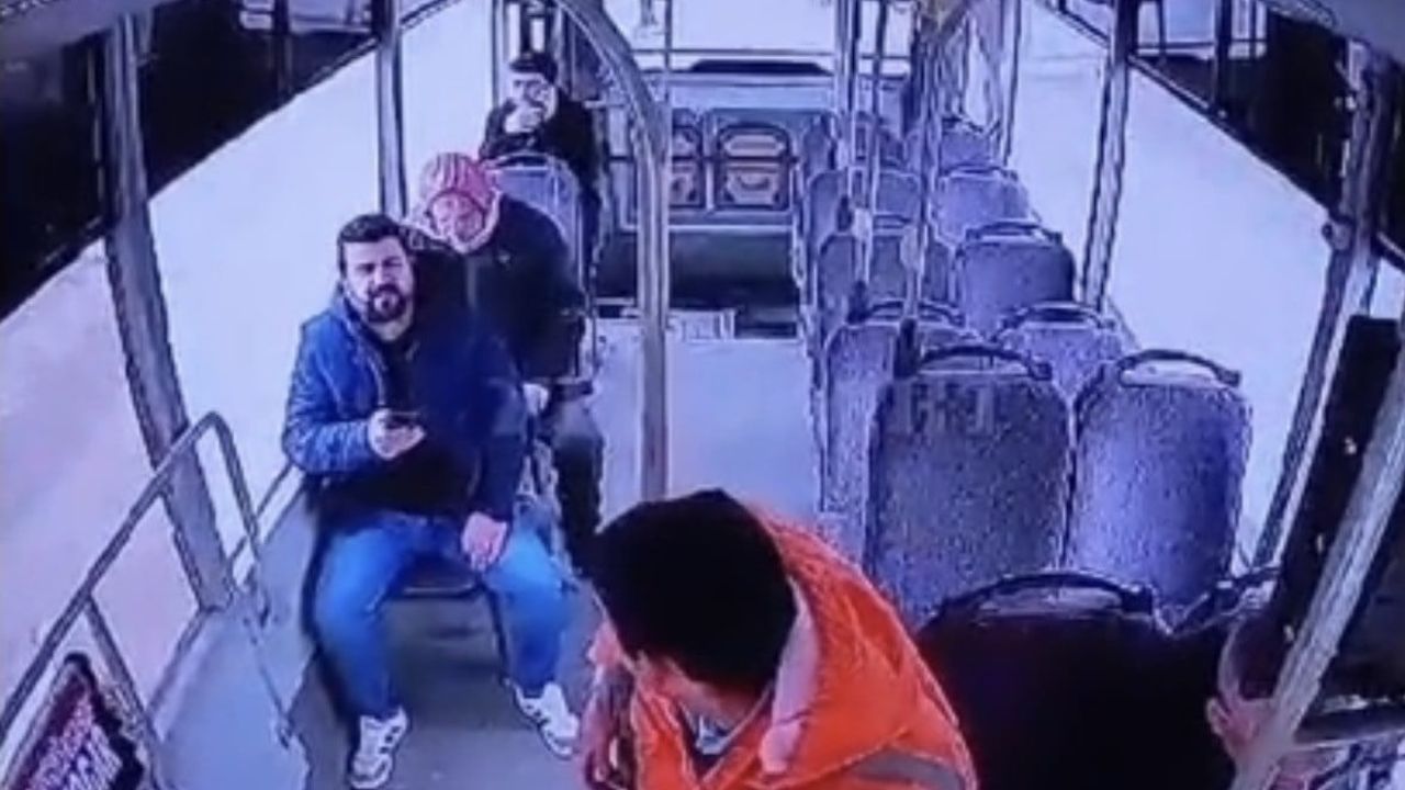 Kızıltepe'de Otobüste Fenalaşan 60 Yaşındaki Veysi Yıldırım Hayatını Kaybetti