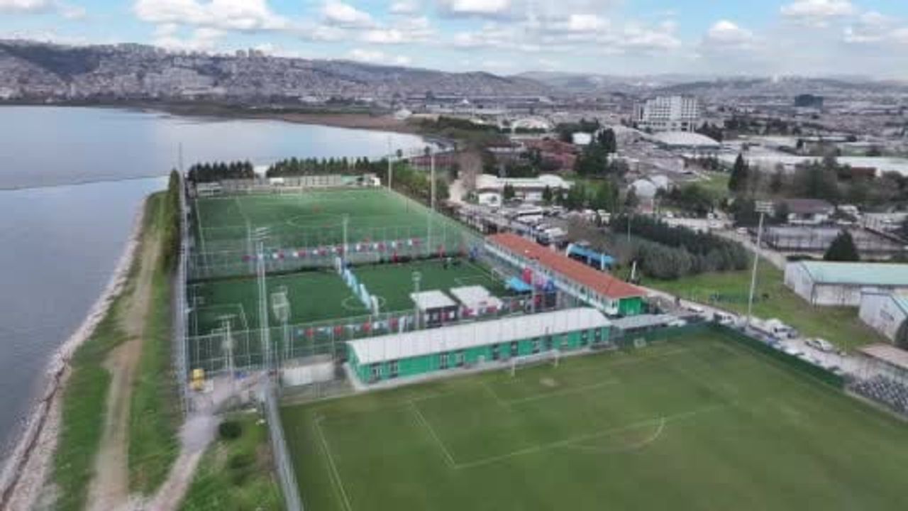 Kocaeli Büyükşehir'den Kocaelispor'a 3 bin 500 metrekare Vinsan Altyapı Yatırımı