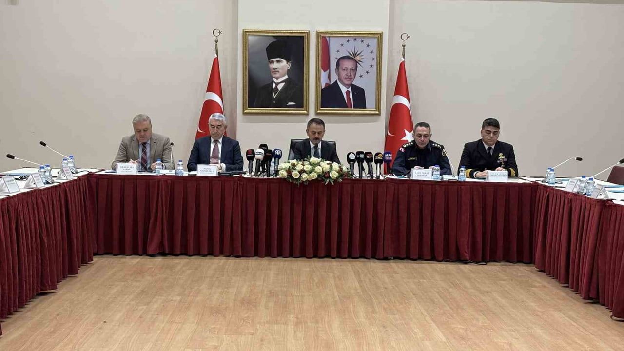 Kocaeli'de 2025'te 4 bin 635 hükümlü yakalandı: Uyuşturucu ve terör operasyonları