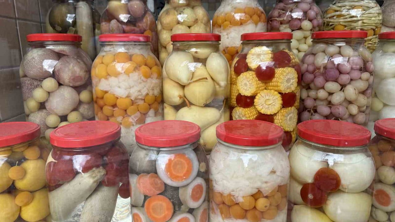 Kocaeli’de 40 Yıllık Turşu Geleneği: Kışın Turşu ve Turşu Suyuna Talep Arttı