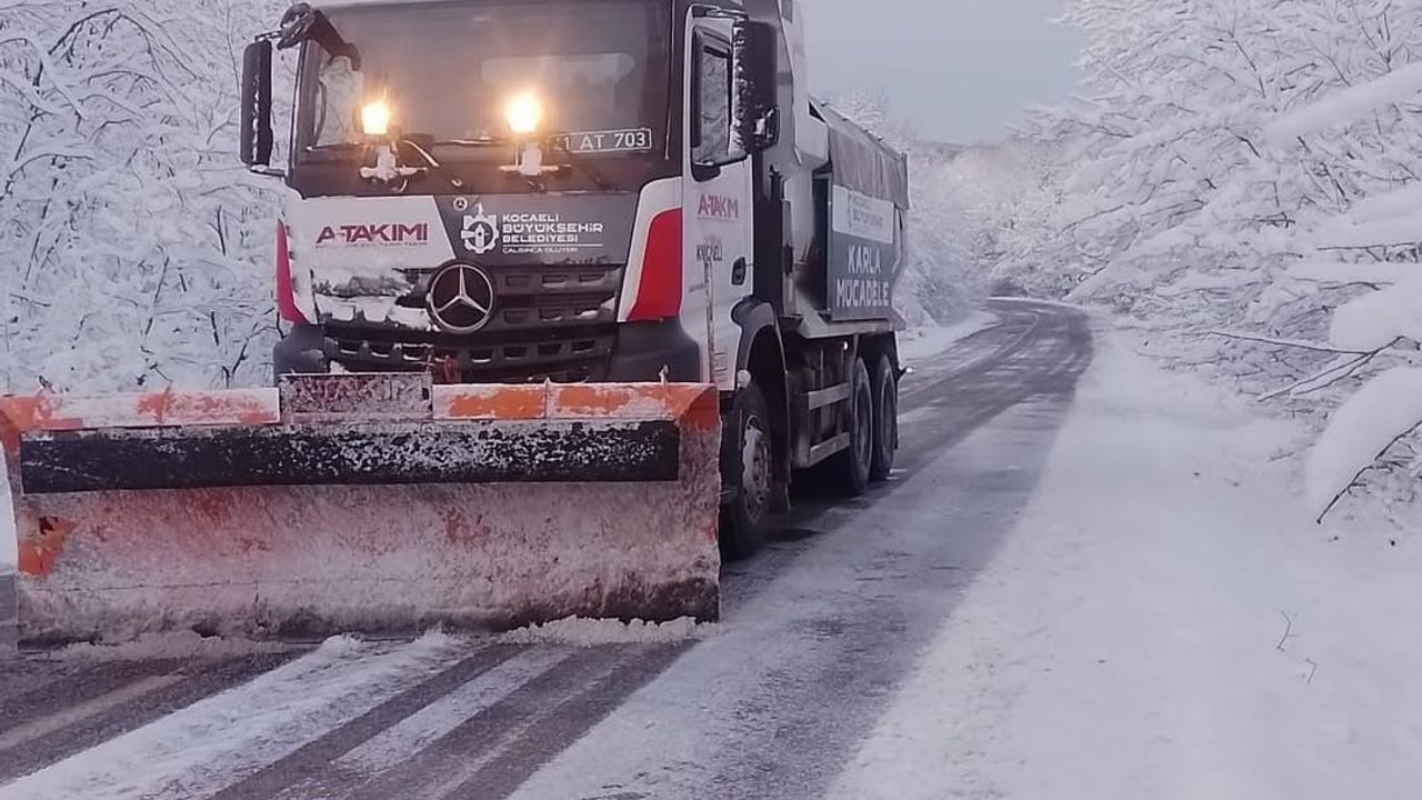 Kocaeli’de Kar Etkili: Kartepe’de 60 Santimetre, Hava Eksi 9