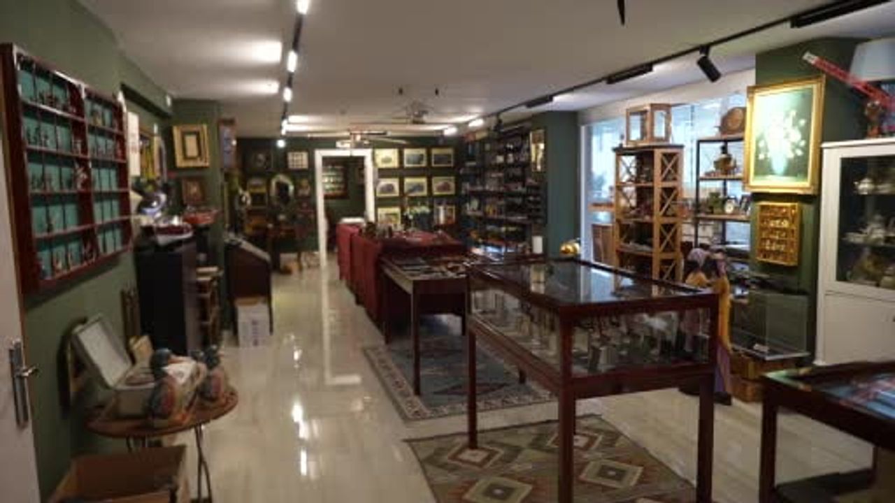 Kocaeli'de Servet Değerindeki Çakmaklar İlgi Çekiyor