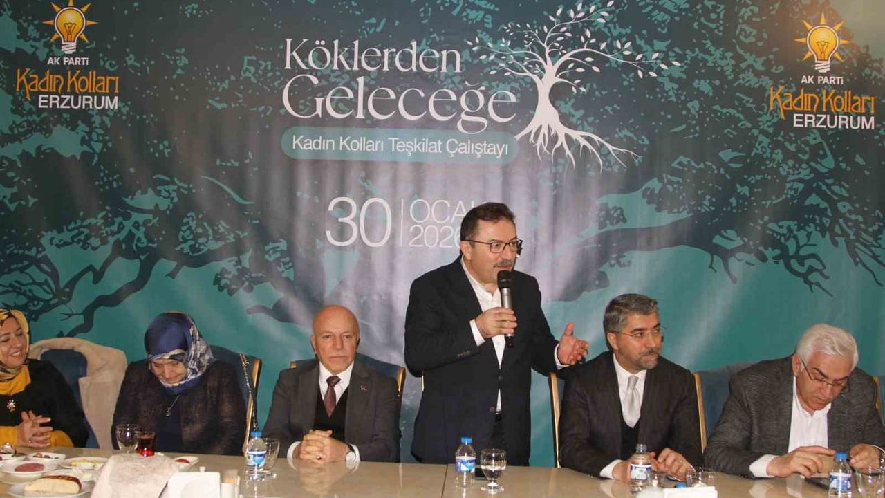 Köklerden Geleceğe: AK Parti Erzurum Kadın Kolları Teşkilat Çalıştayı'na Yoğun Katılım