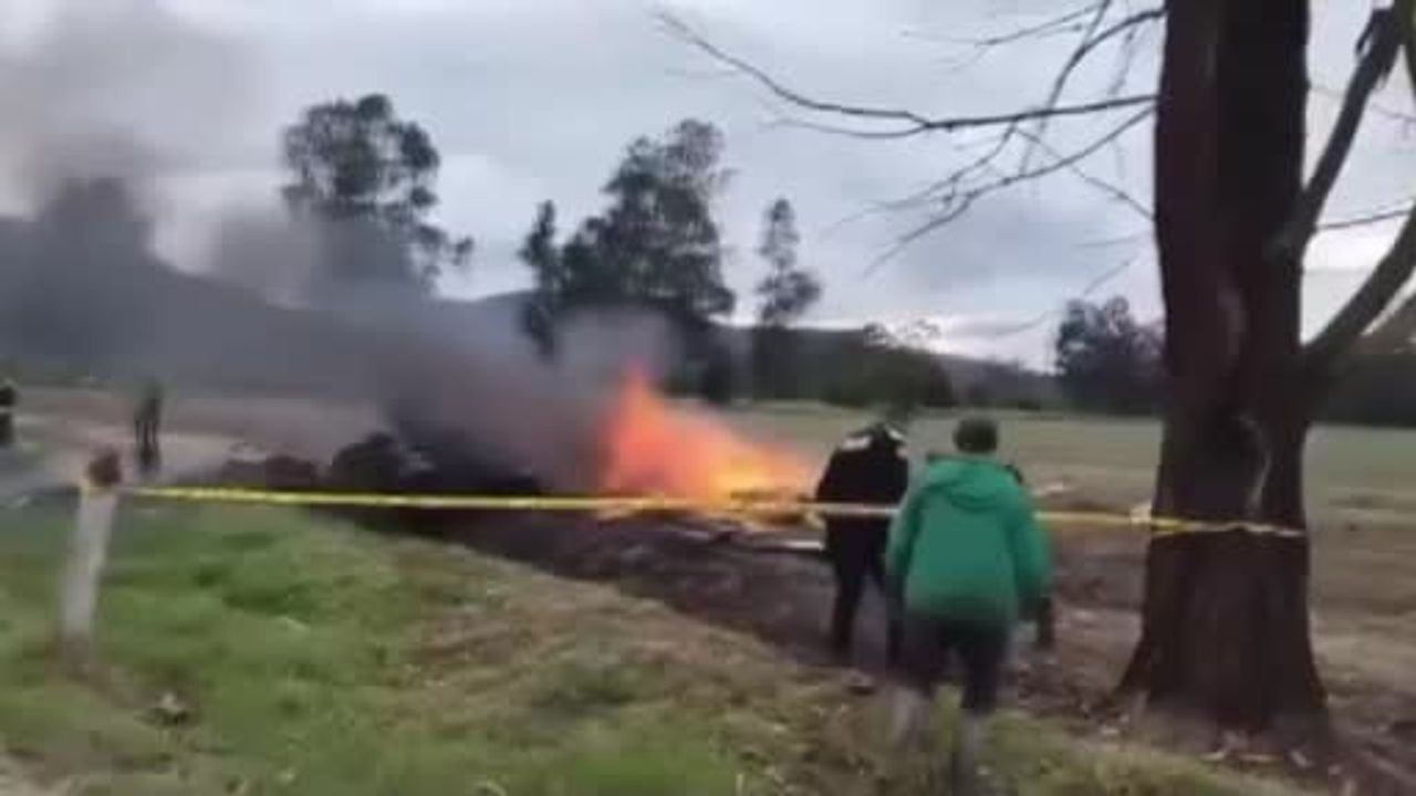 Kolombiya'da Uçak Kazası: Yeison Jimenez de Dahil 6 Kişi Öldü