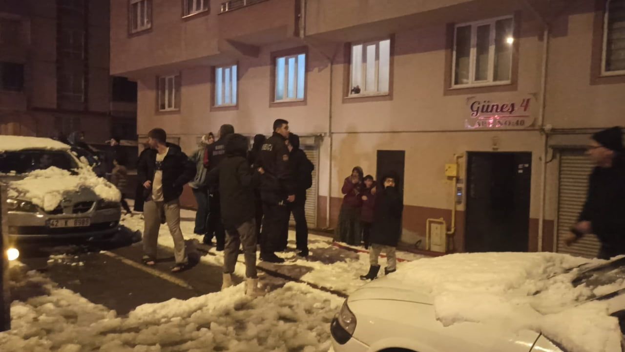 Konya Seydişehir'de 5 Katlı Binada Yangın: 6 Kişi Dumandan Etkilendi