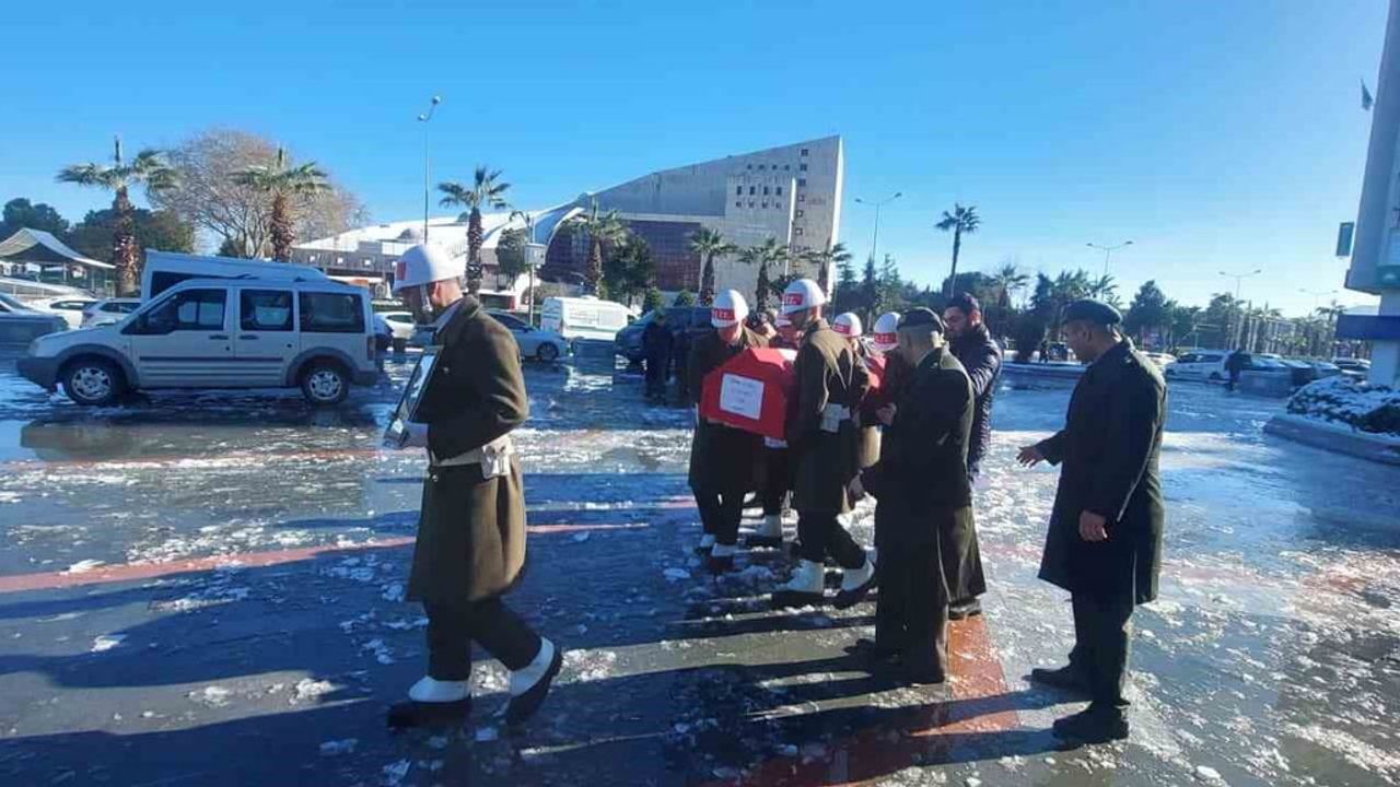 Kore Gazisi Ali Gümüş (96) Samsun'da Askeri Törenle Uğurlandı