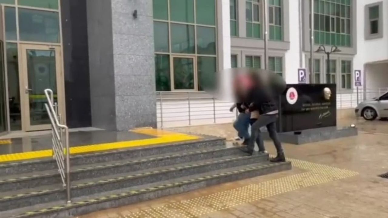 Kozan'da 5 bin 473 Uyuşturucu Hap Ele Geçirildi, Şüpheli Tutuklandı