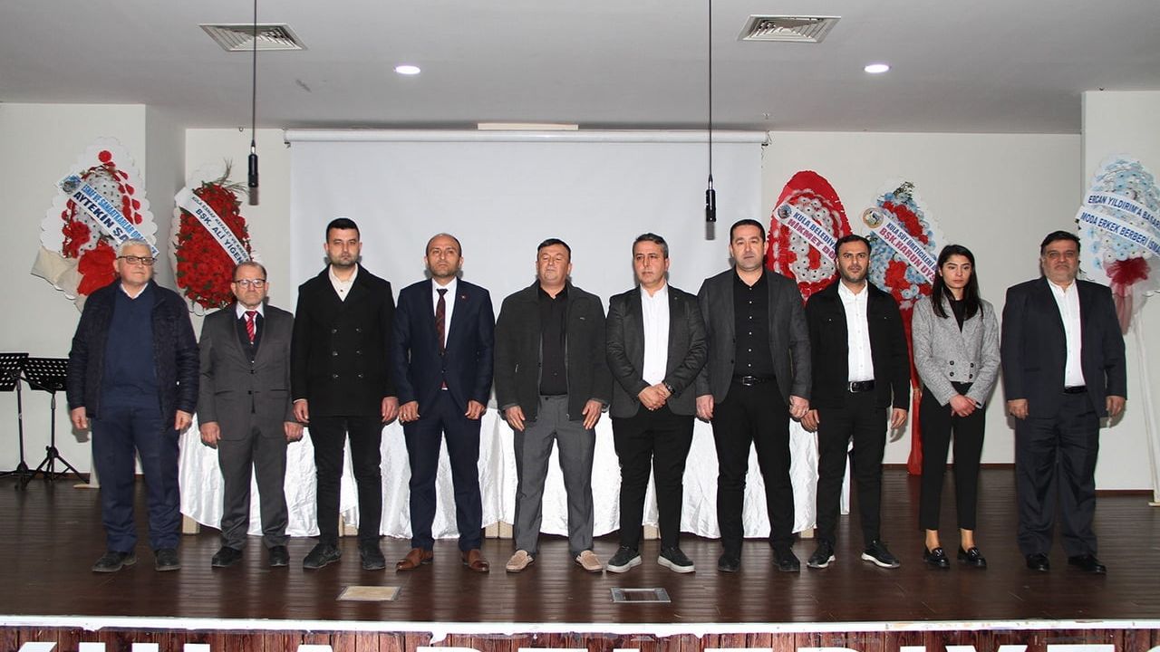 Kula Dokumacılar Odası'nda Başkan Ercan Yıldırım 14 Oy Farkla Güven Tazeledi