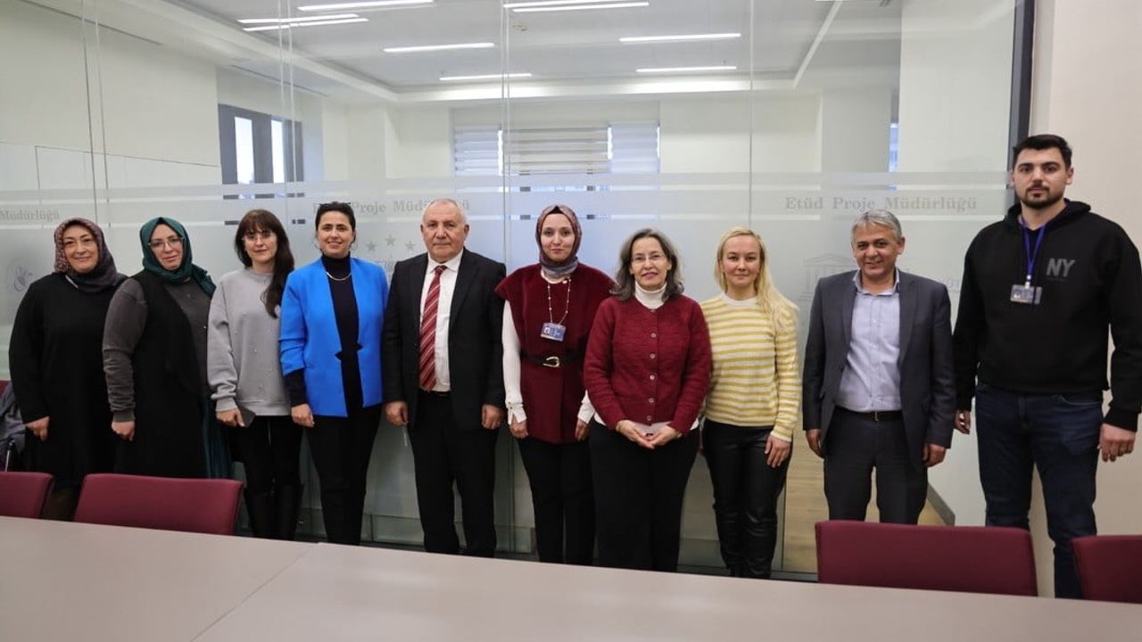 Kütahya Belediyesi'nden Erasmus+ Destekli İklim ve Sıfır Atık Eğitimi