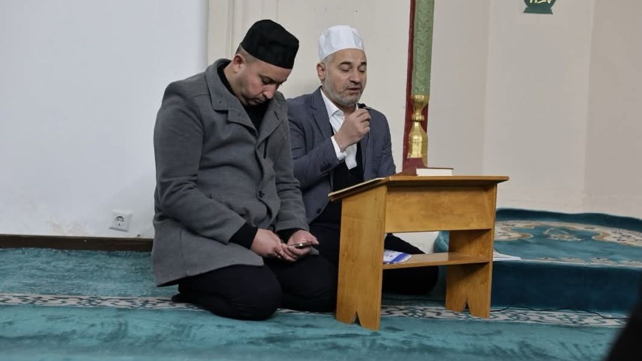 Kütahya'da Şehitler ve Gaziler İçin Mevlit: Kur'an-ı Kerim Tilaveti ve Dualar