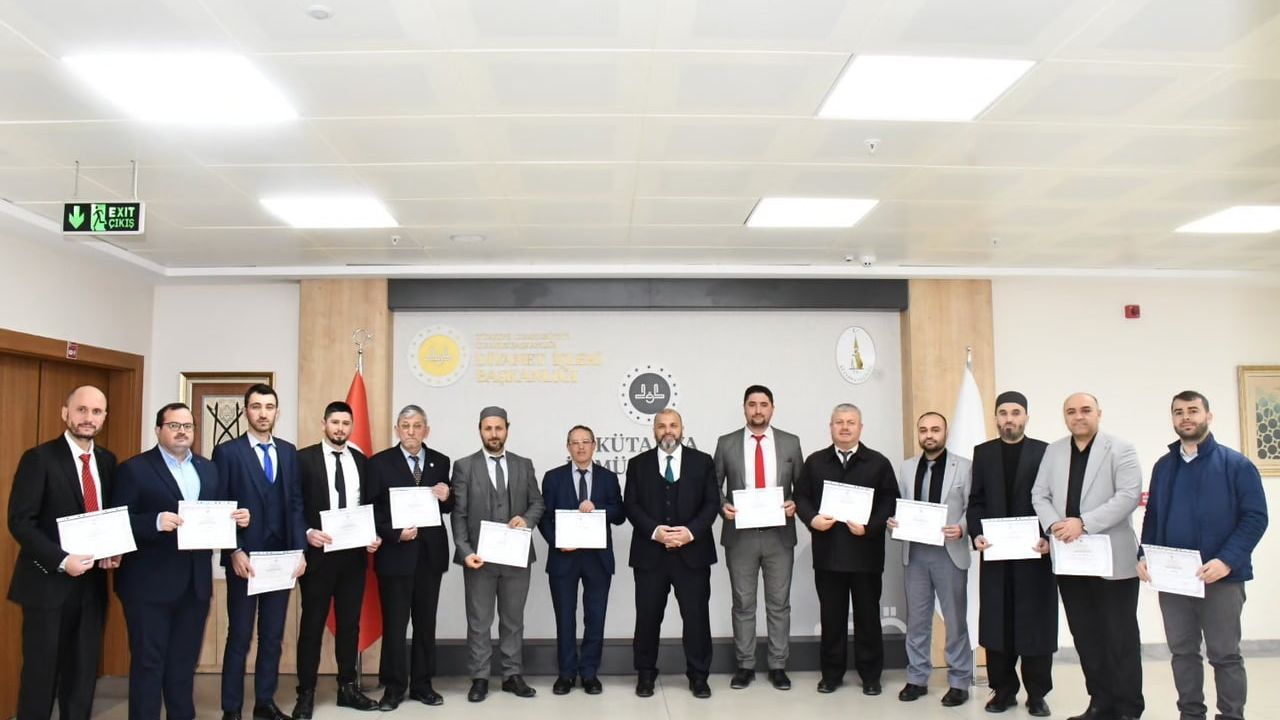 Kütahya'da Vaaz Becerilerini Geliştirme Hizmet İçi Eğitimi Tamamlandı