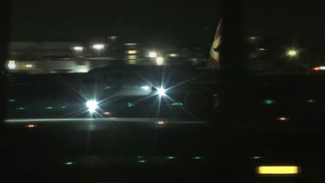 Las Vegas'ta British Airways A350-1000'in tekerleği kalkışta düştü